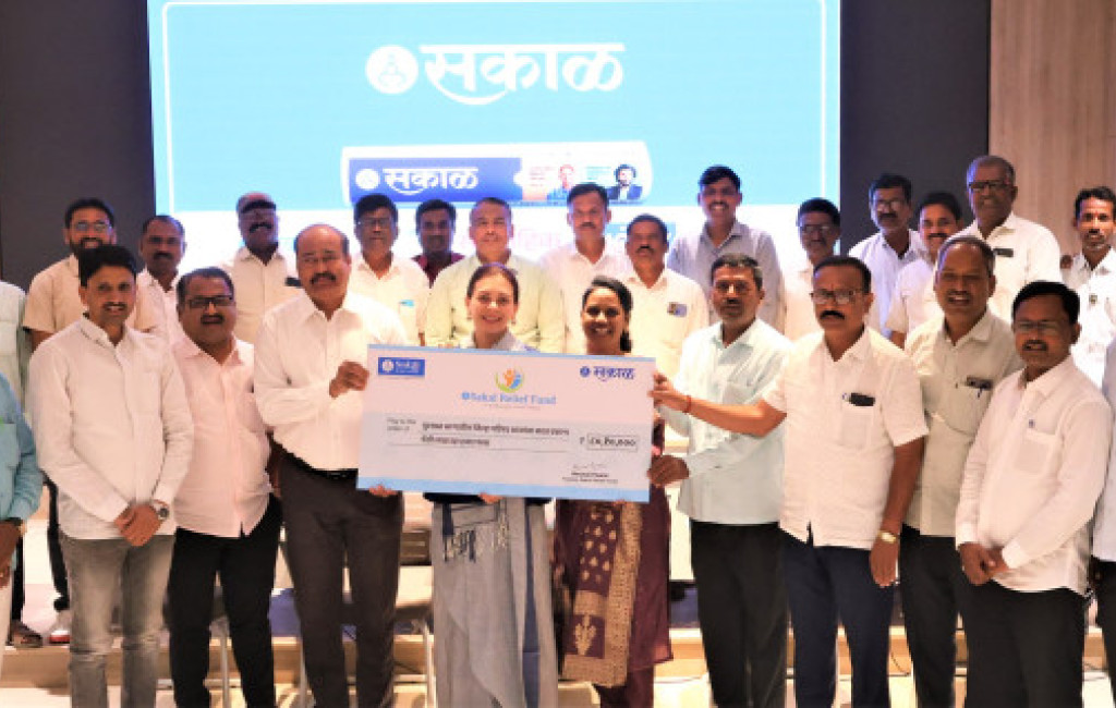Sakal Relief Fund Provides Over ₹80 Lakh in Assistance to Flood-Affected Schools